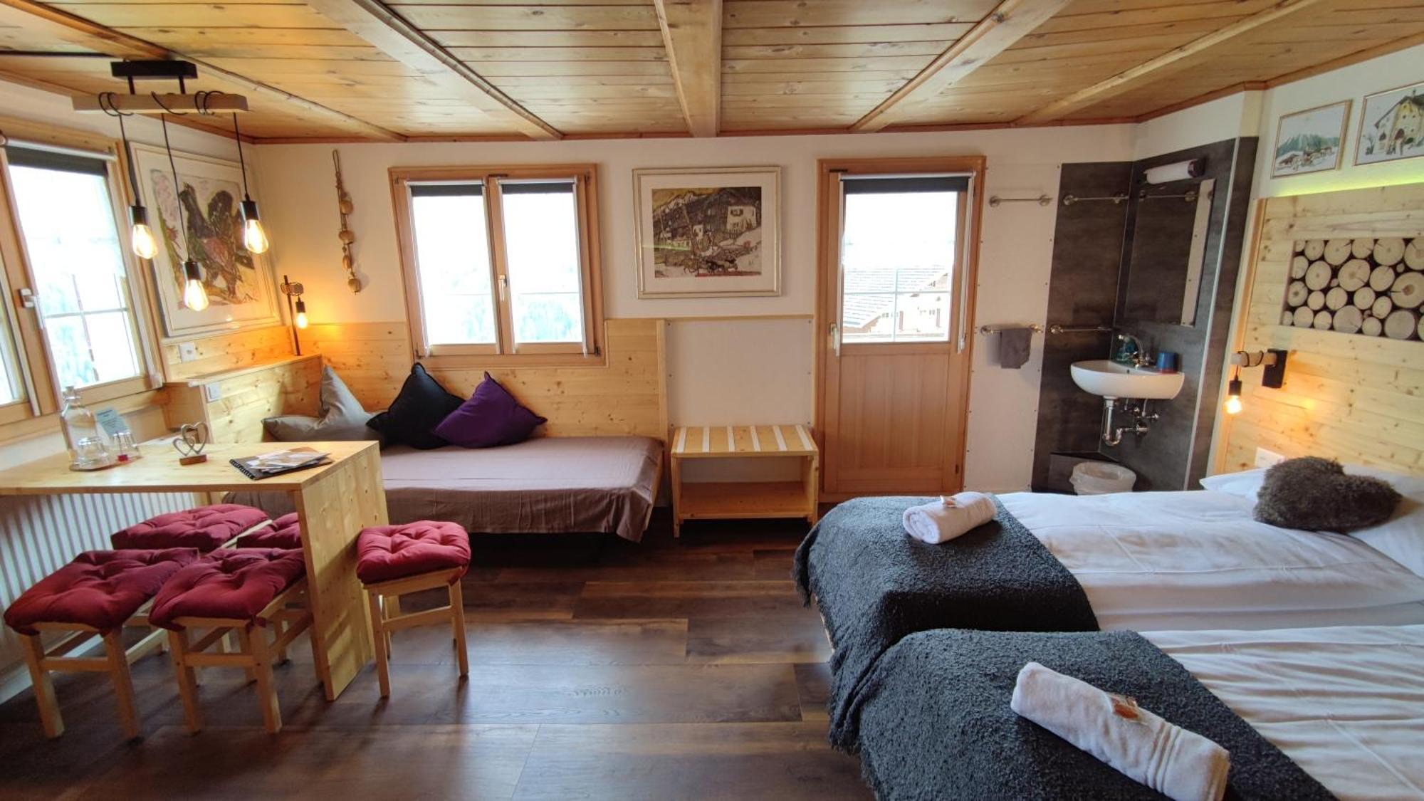 Gasthaus Alpina Tschappina Dış mekan fotoğraf